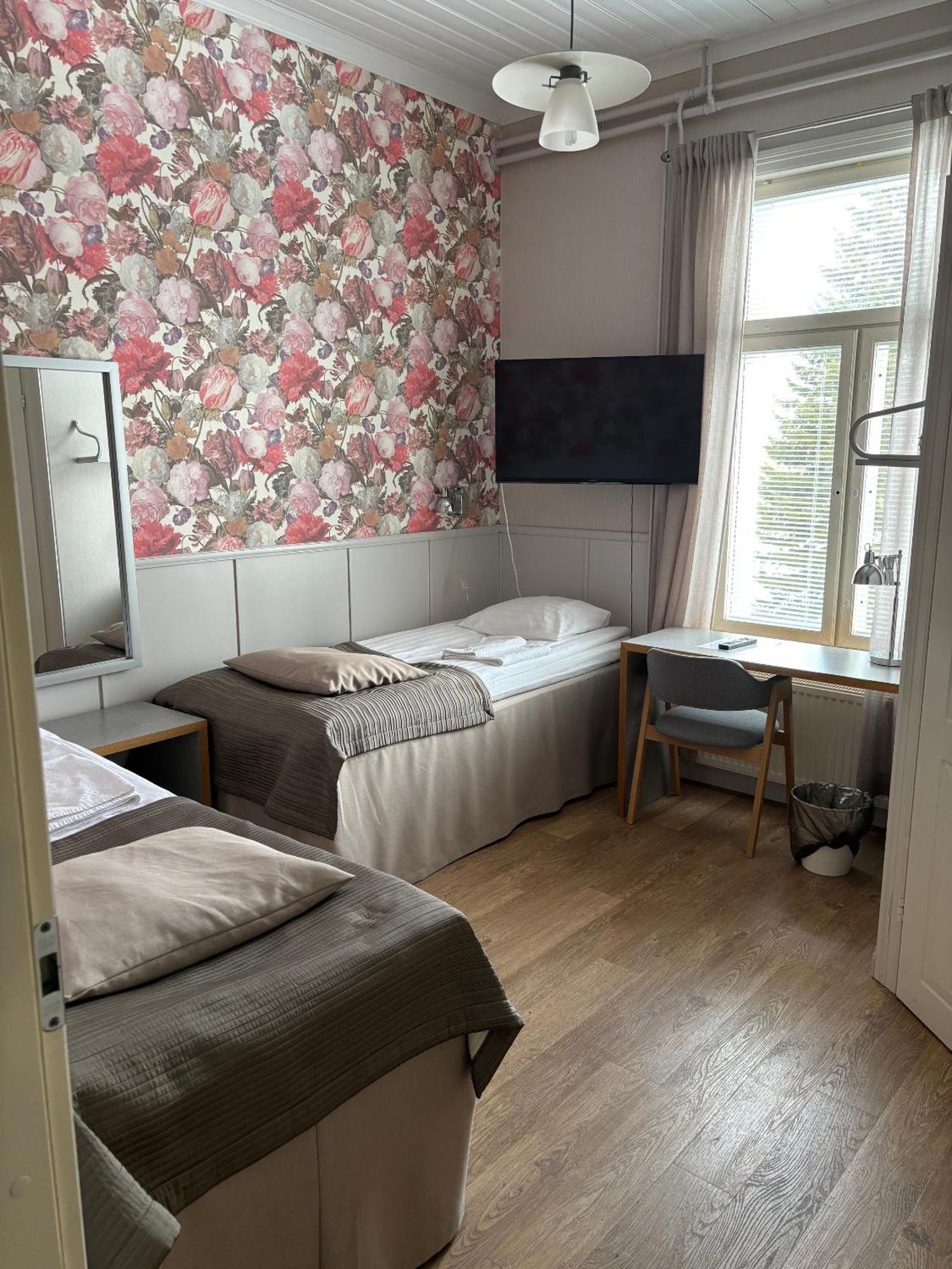 Savonlinnan Kansanopisto - Wanha Pappila Exteriör bild